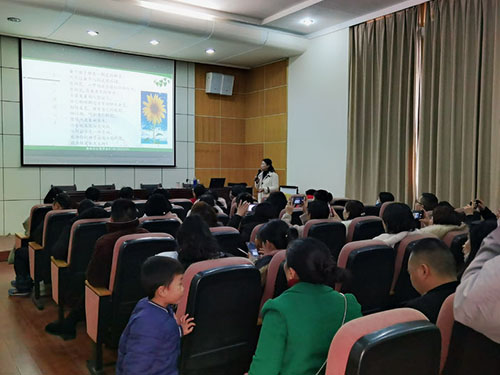 邵陽市心理學會,心理咨詢,營養(yǎng)保健咨詢,美大心理咨詢,邵陽理財咨詢,邵陽婚姻家庭咨詢 邵陽市心理學會,心理咨詢,營養(yǎng)保健咨詢,美大心理咨詢,邵陽理財咨詢,邵陽婚姻家庭咨詢